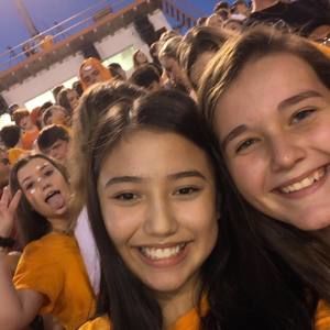 Meet your Posher, Nicole